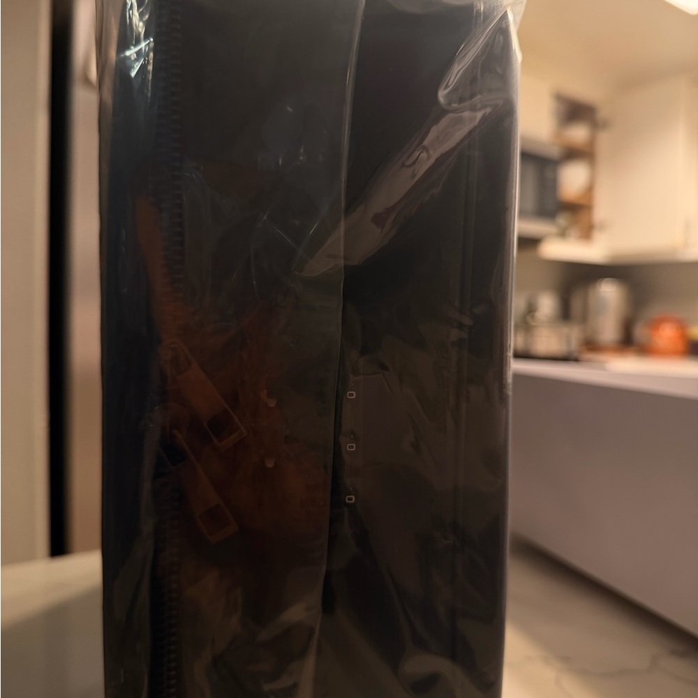 Black Fireproof & Waterproof Document Box - Picture 5 of 7